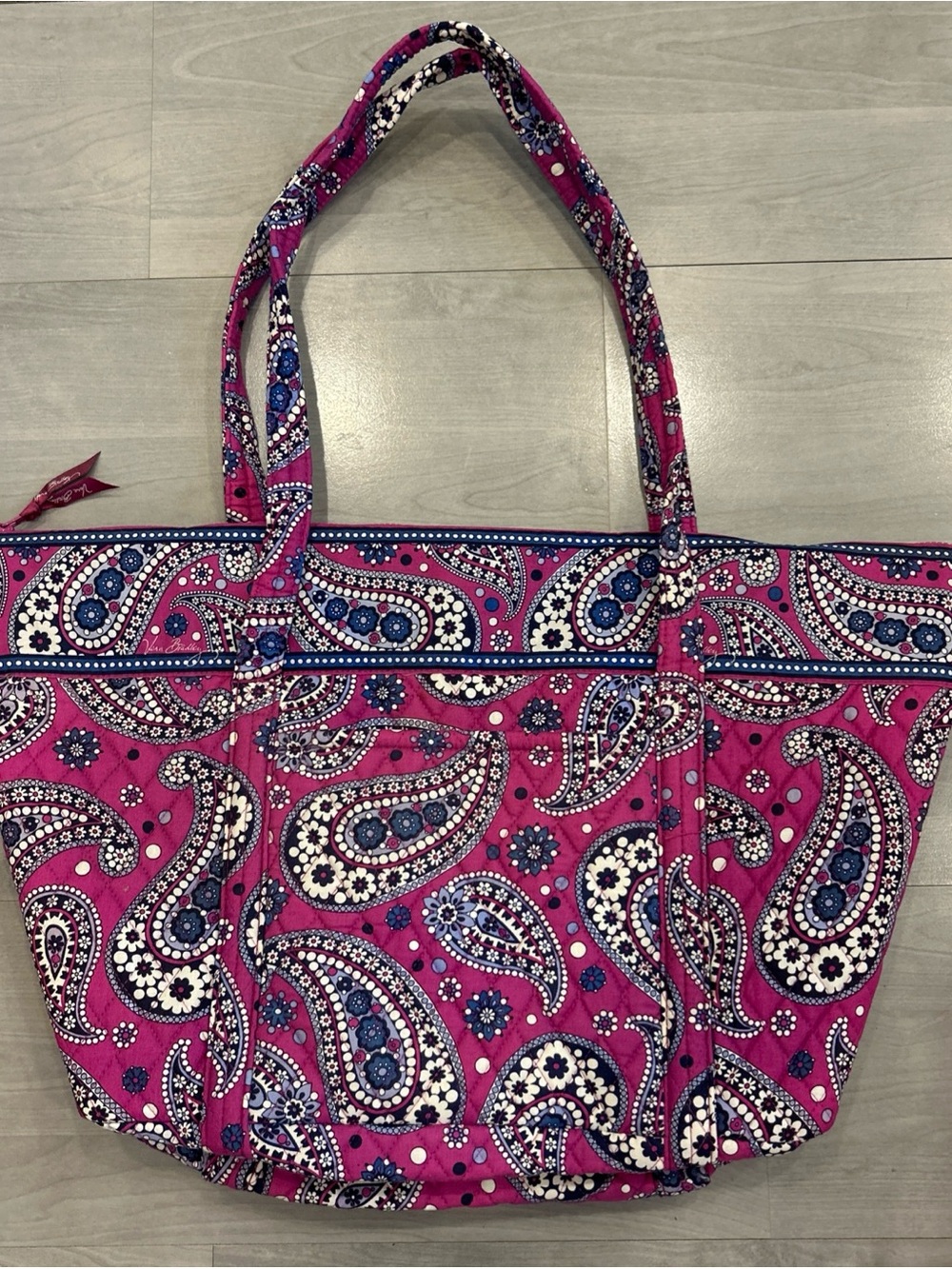 Vera Bradley Boysenberry Vera Tote Large Pink Paisley Quilted Zip Top Bag